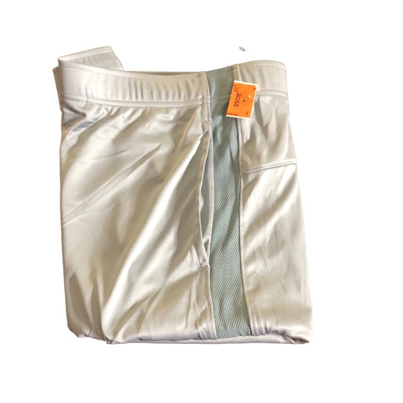 NWT OLD Navy Men’s Big & Tall Athletic Mesh Basketball Grey Shorts Size 4XL - Picture 7 of 7